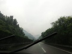 與愛同行，照亮你我前進的方向