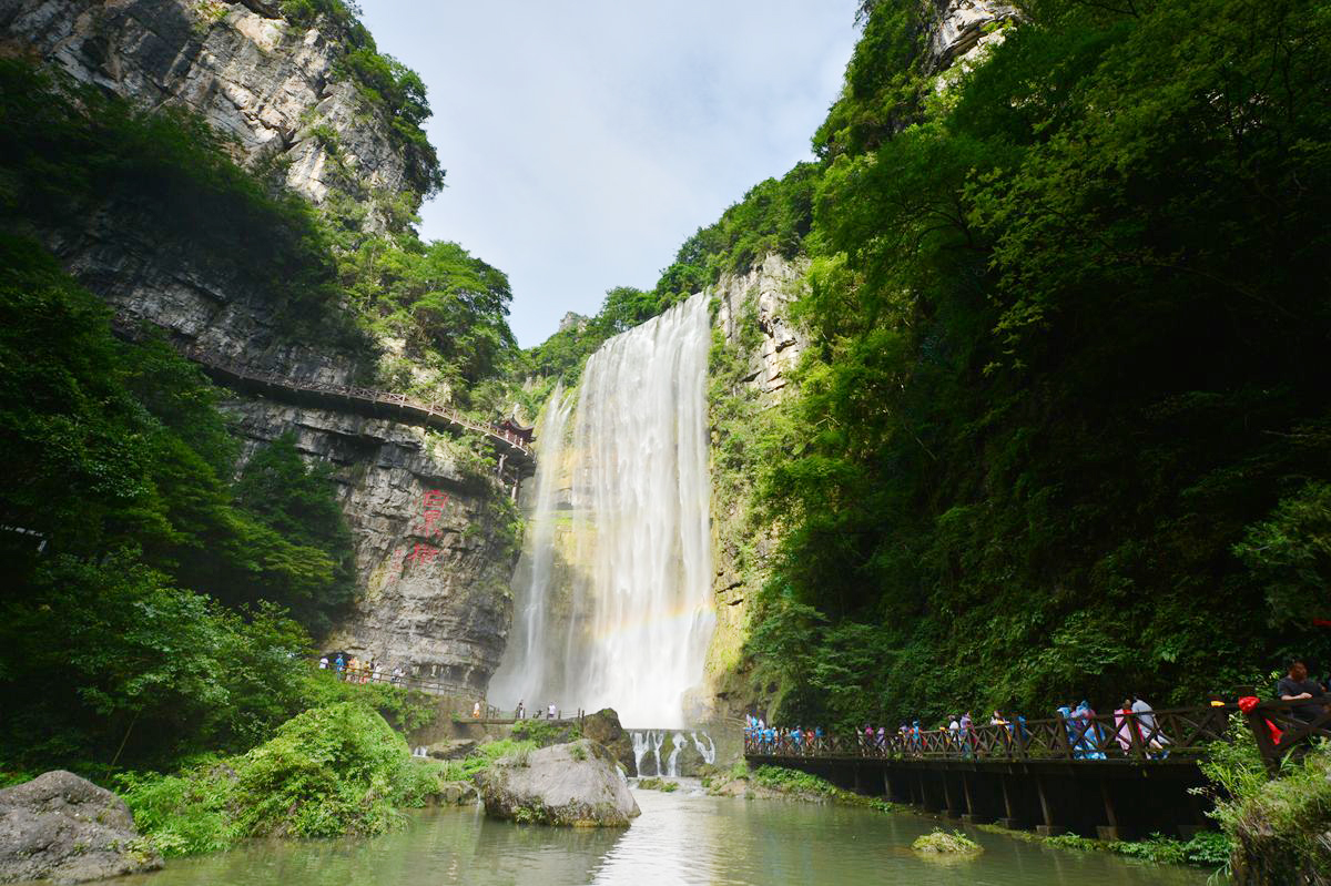 湖北第一、全國(guó)第四的三峽大瀑布